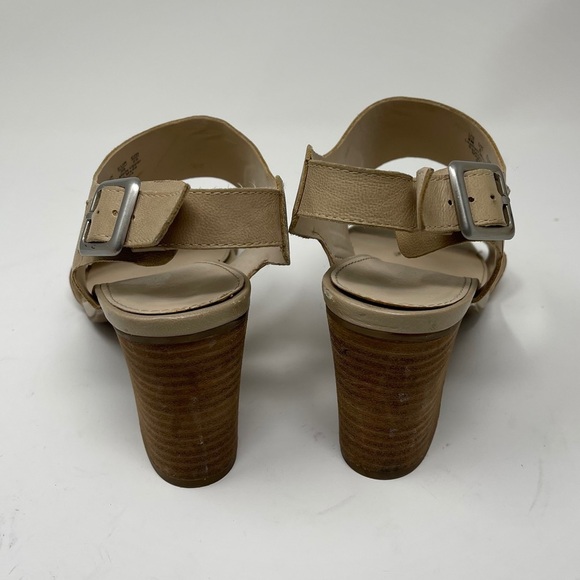 Franco Sarto Tan & Gold Leather Stacked Heels - Picture 4 of 8